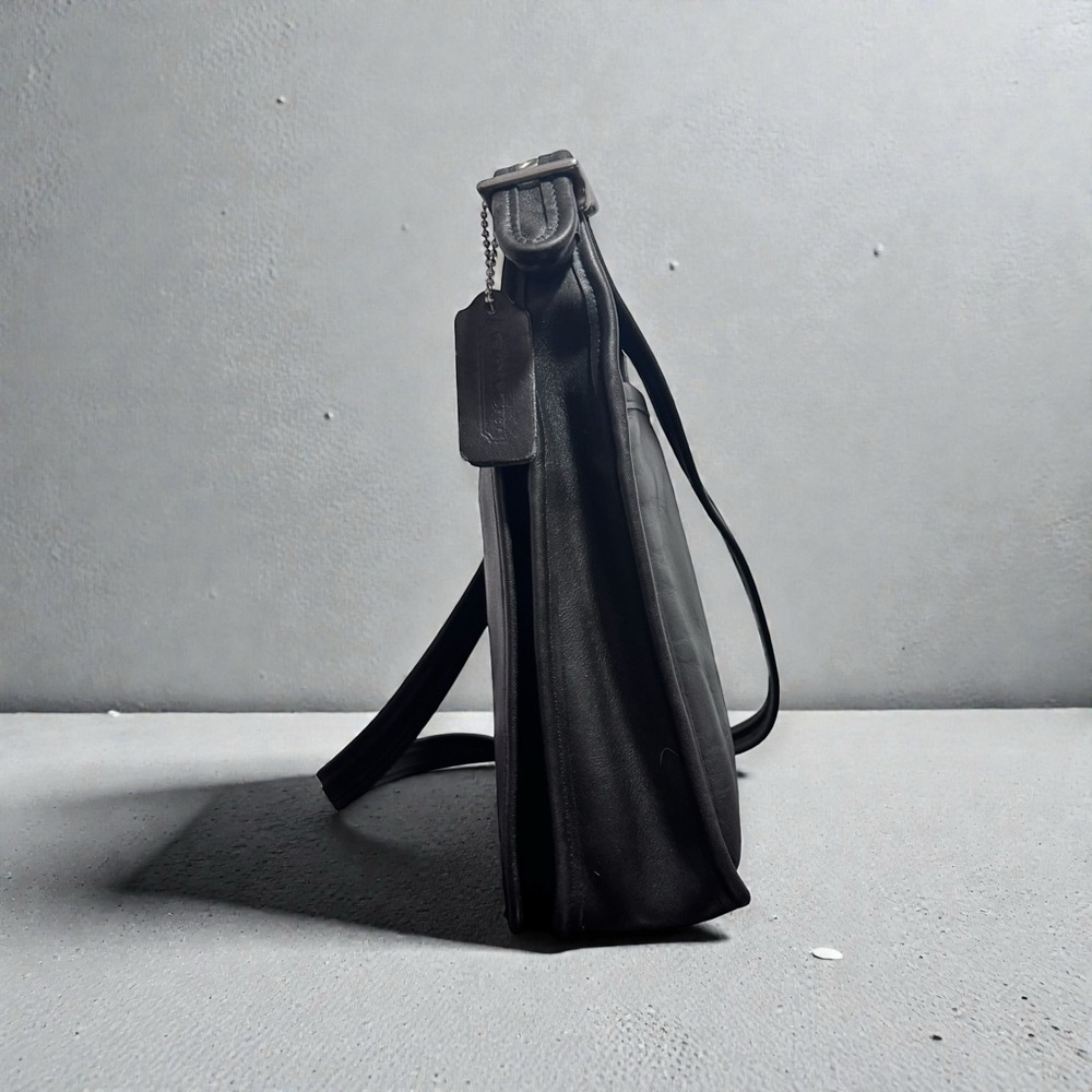 Vintage Coach Legacy Studio Flap 9144 black with Hang Tag in Great Condition - Picture 3 of 8